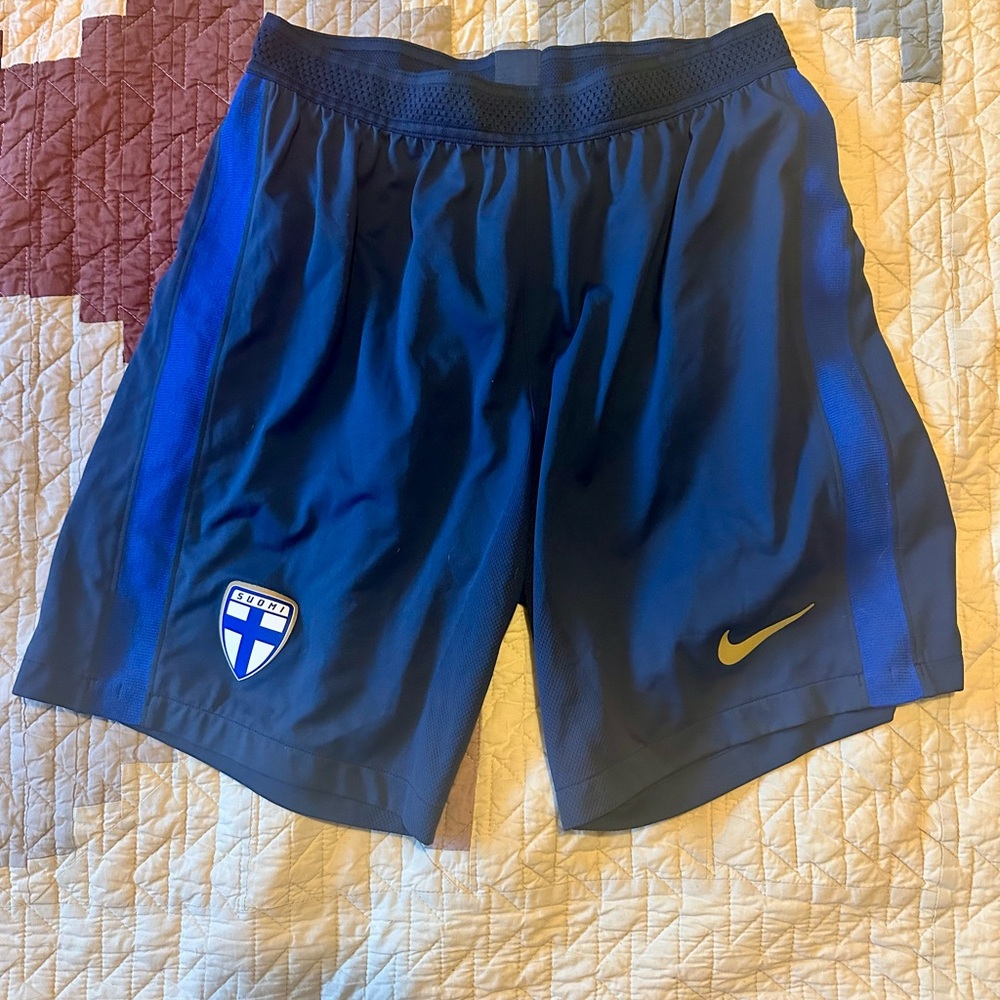 Nike Finland National Soccer Team sz. M